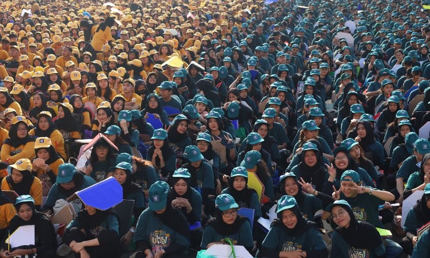 Gerbang Awal Perjalanan Kampus, Ratusan Mahasiswa Baru Siap Ikuti ORMIK UBSI 2026