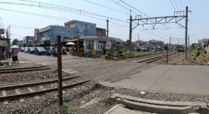 Sempat Rusak Parah, Jalur Perlintasan Stasiun Serpong Kini Perbaiki