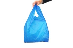 Harga Plastik Melonjak Hampir Dua Kali Lipat, Pedagang Makanan Mulai Resah