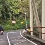Tragedi di Jembatan Kembar Cangar: Pria Ditemukan Tergeletak di Dasar Sungai