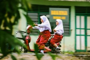 Penggunaan Sepeda Listrik oleh Anak-Anak Kian Marak, Keselamatan di Jalan Jadi Sorotan