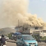 Toko Material di Pamulang Terbakar, Arus Lalu Lintas Sempat Tersendat