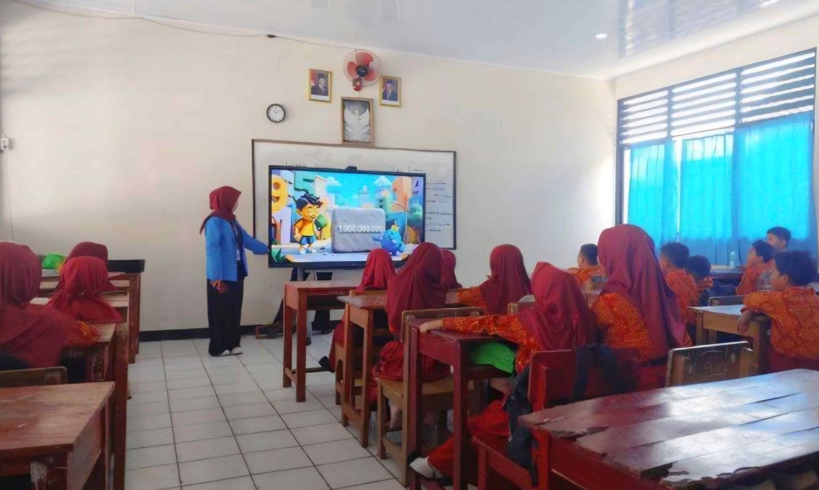 Belajar Matematika Bersama Tim BSI Explore 2026 di Desa Barugbug